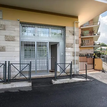 Tibi Apartment